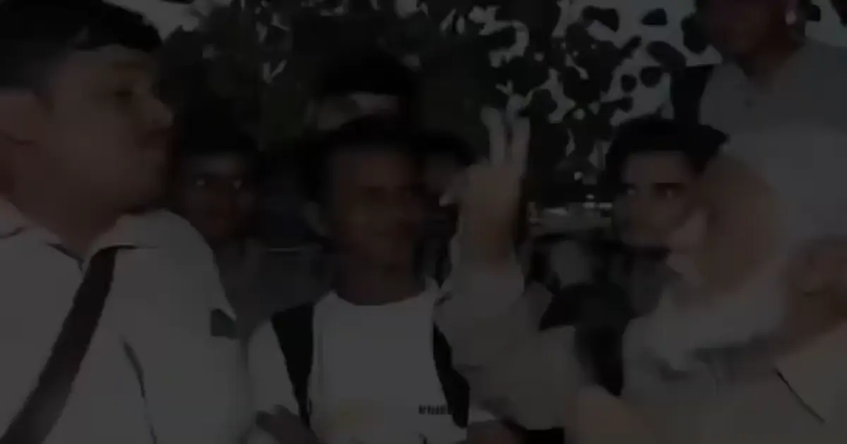 26 Me To Duniya Khatam Hai Meme Download Video