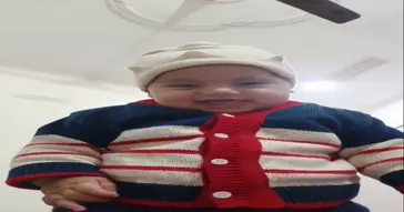 Ab Uska Message Aa Raha Hai Kid Video