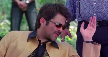Anil Kapoor Bolne De Takleef Hua Hai Bechare Ko