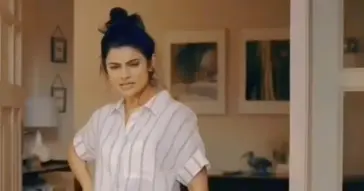 Chal Hatt Video