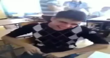 Nana Patekar Laughing Meme Download | Video & Audio Meme Video