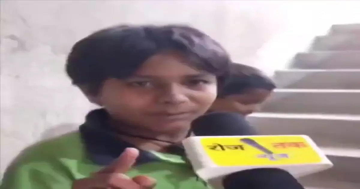 Hum Kisi Ke Gulam Hai Kya Meme Download Video