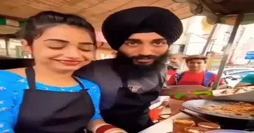 Kulhad Pizza Viral Meme Video