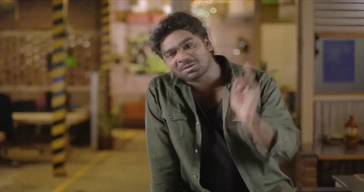 Main Kehta Hoon Ek Baar Aur Dekhiye Video