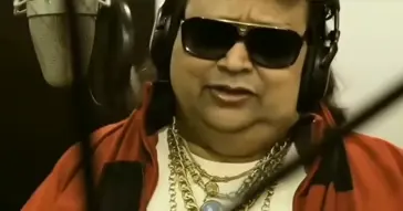 Mereko Toh Aisa Dhak Dhak Ho Rela Hai Meme Download Video