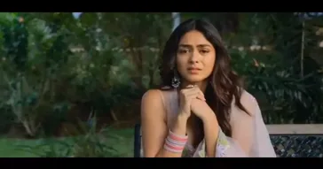 Mrunal Thakur Crying Meme Video