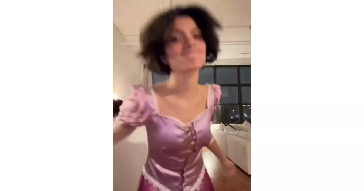 Pink Dress Girl Dancing Trending Instagram Funny Meme Download Video