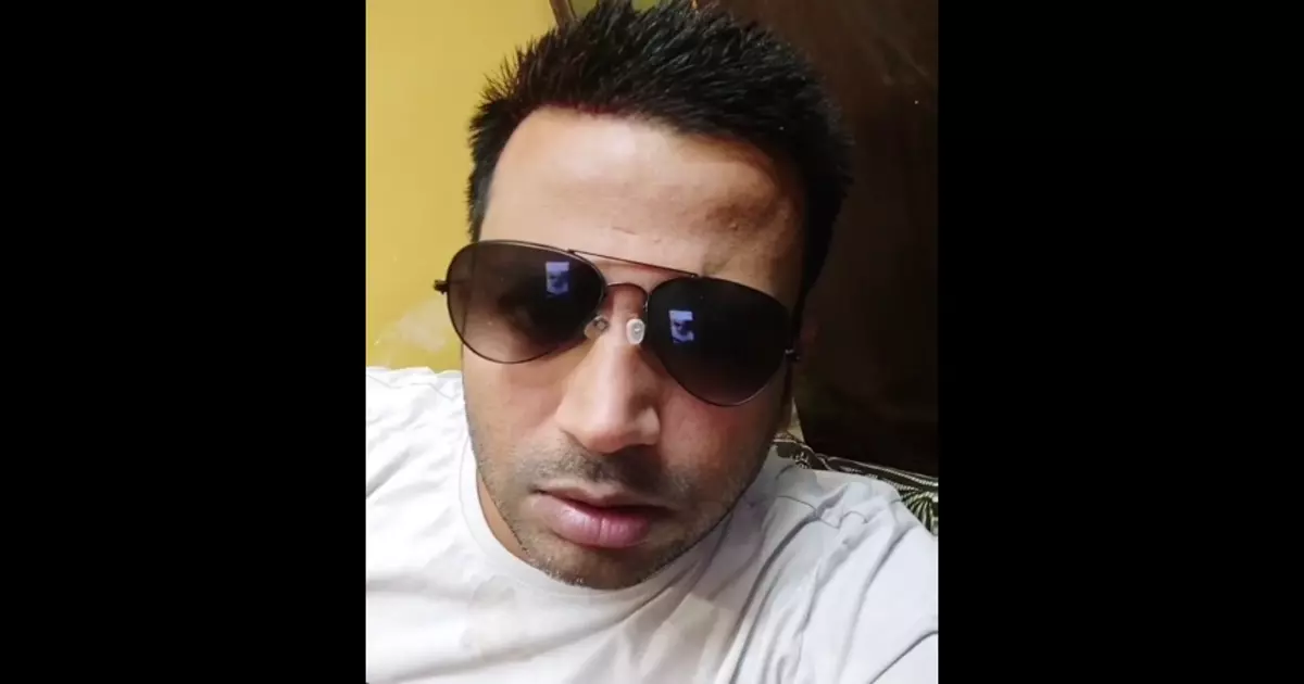 Puneet Superstar Removing Sun Glasses Funny Meme Download Video