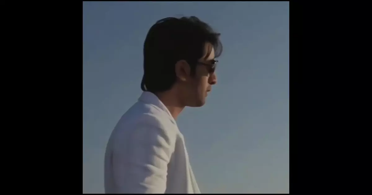 Ranbir Kapoor Standing Meme Download Video