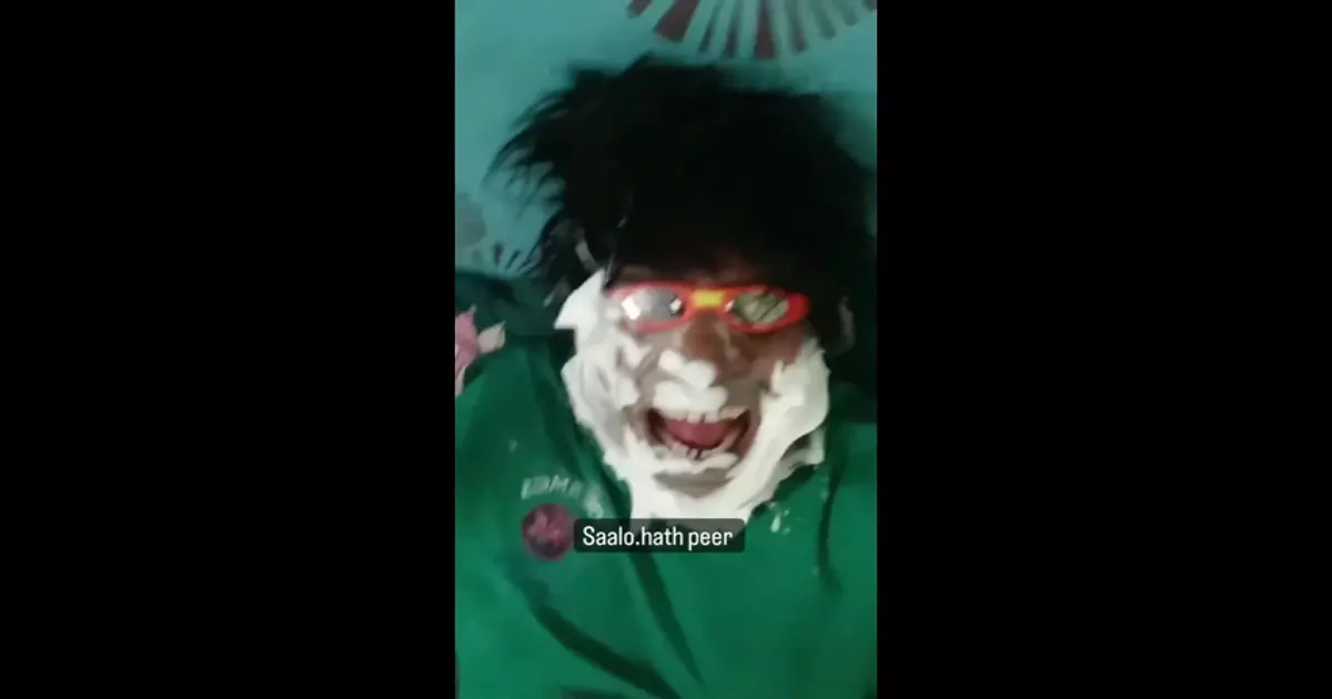 Saalon Hath Pair Jood Lo Mere Aage Puneet Superstar Funny Meme Download Video