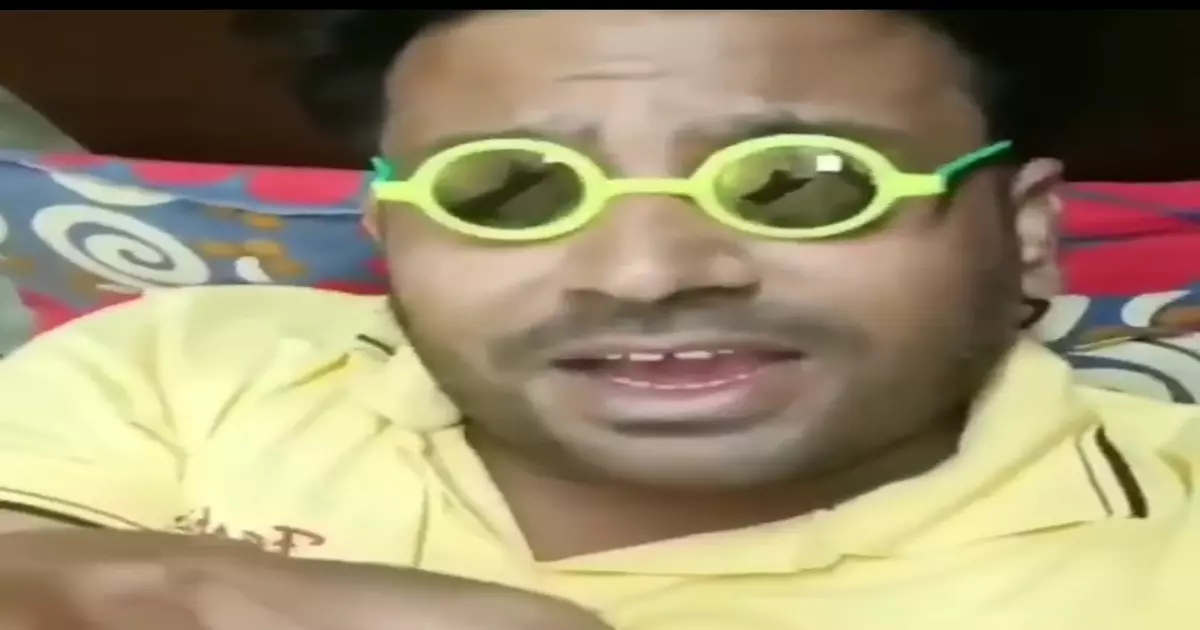 Seedha Kar Left Kar Meme Download Video