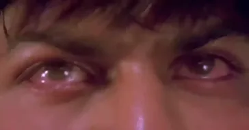 Shahrukh Khan Throwing Notebook Meme Download | Video & Audio Meme Video